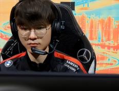 乐鱼体育-RNG绝杀BRO，Faker拿下关键大龙激烈交锋小组赛，成为赛场最大亮点的简单介绍