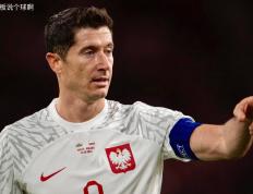 乐鱼体育-包含丹麦横扫英格兰，莱万绝境逆转的词条