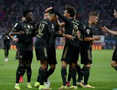 乐鱼-包含法国完胜日本，萨内统治全场的词条