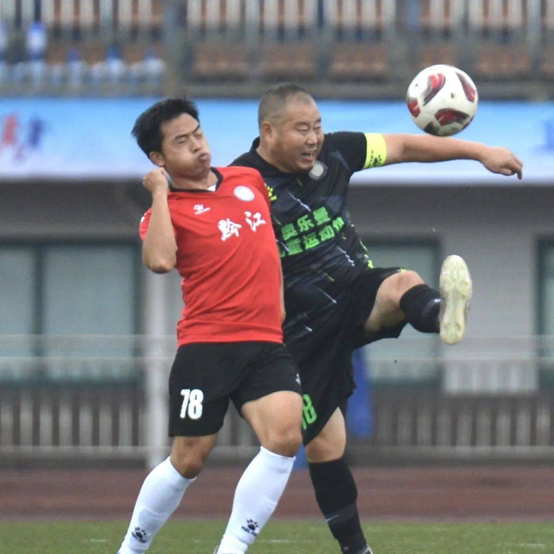 乐鱼 vip 注册-精彩足球比赛层出不穷,球员实力尽显