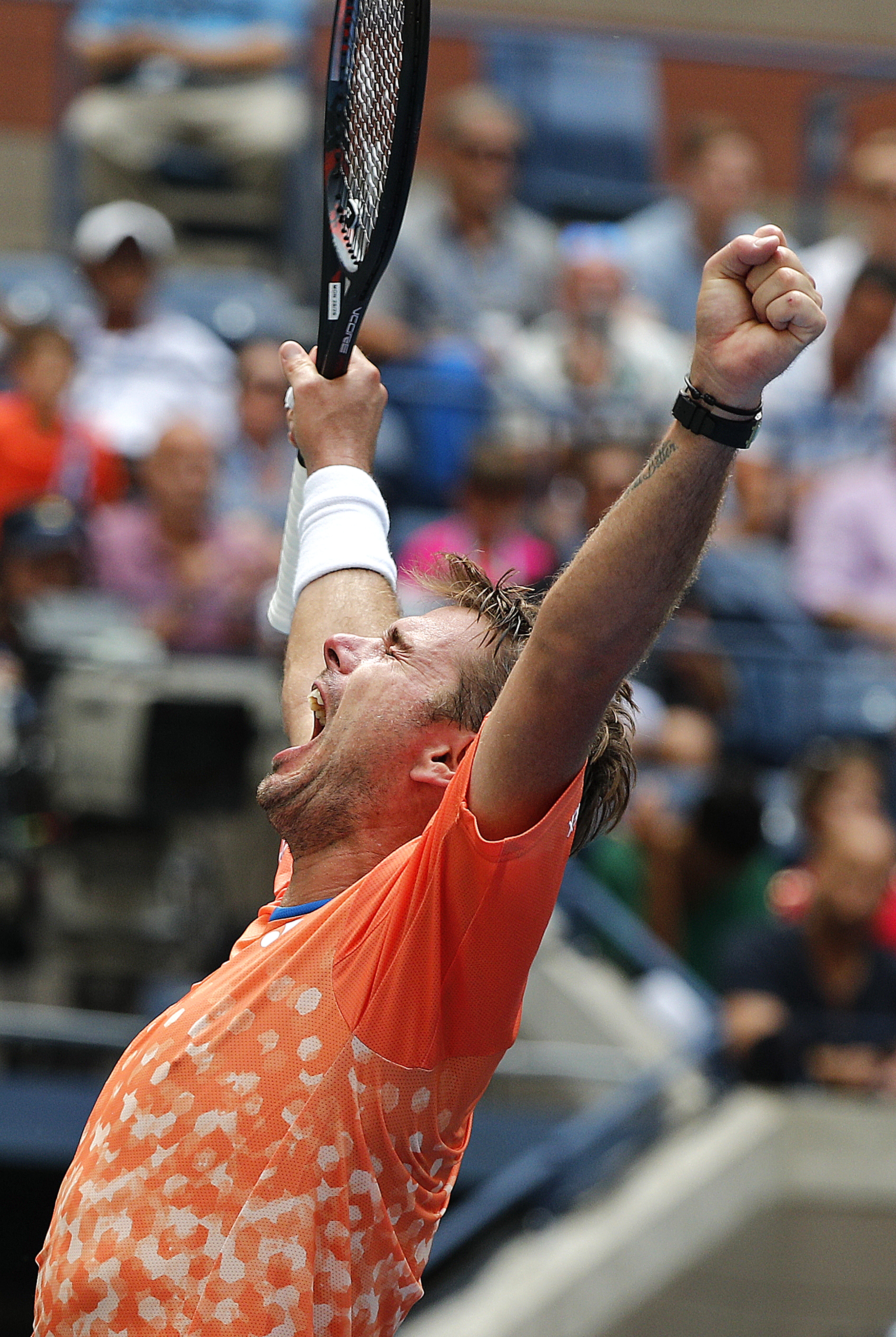 乐鱼 vip 注册-包含法国网球队完胜日本网球队,瓦林卡高光表现的词条